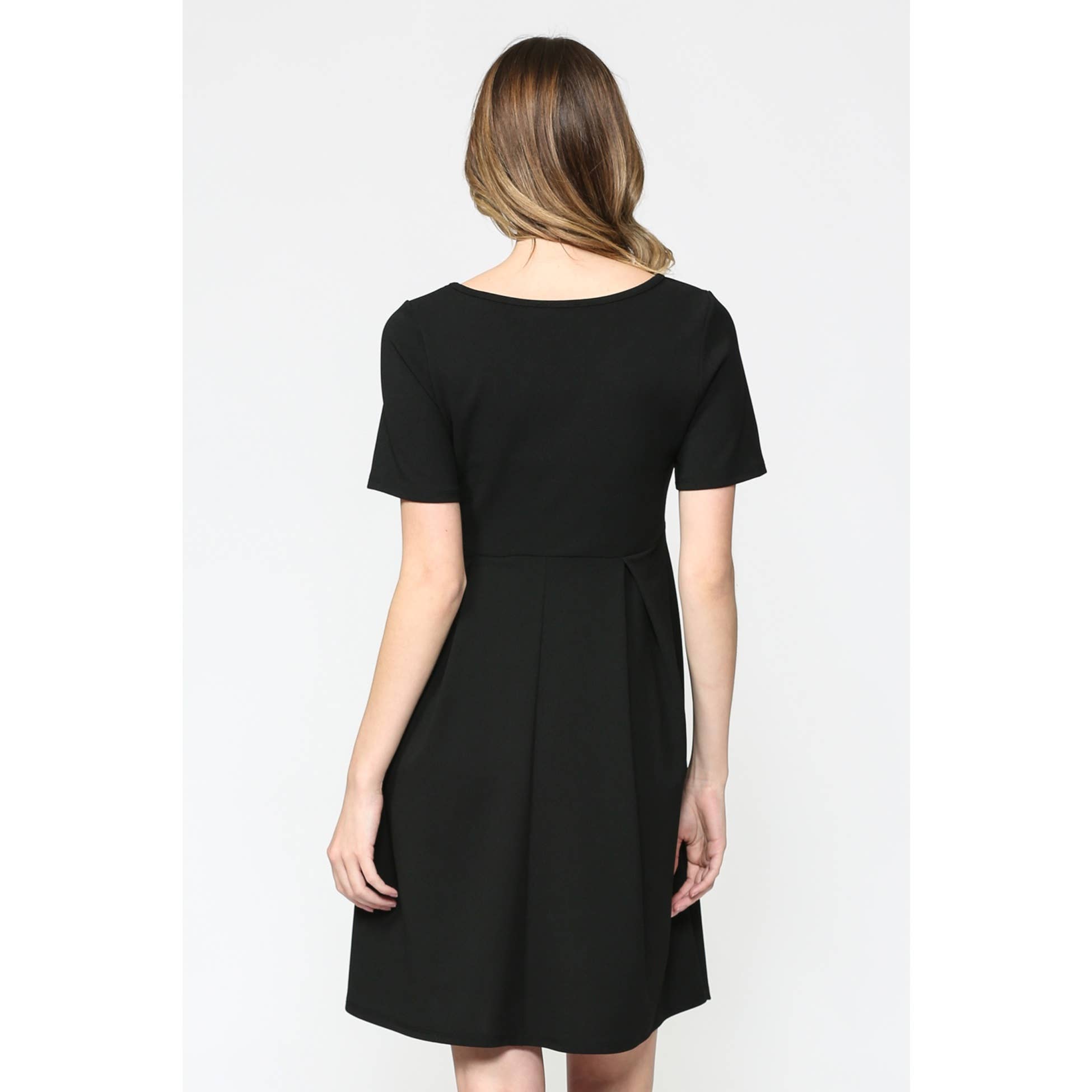 Mauve Solid Round Neck Pleated Maternity Dress