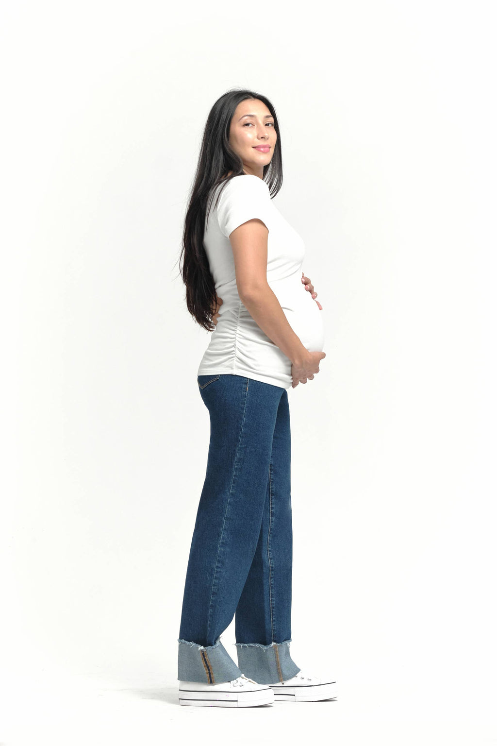 1822 DENIM Roll Cuff Straight Leg Jean in Levi