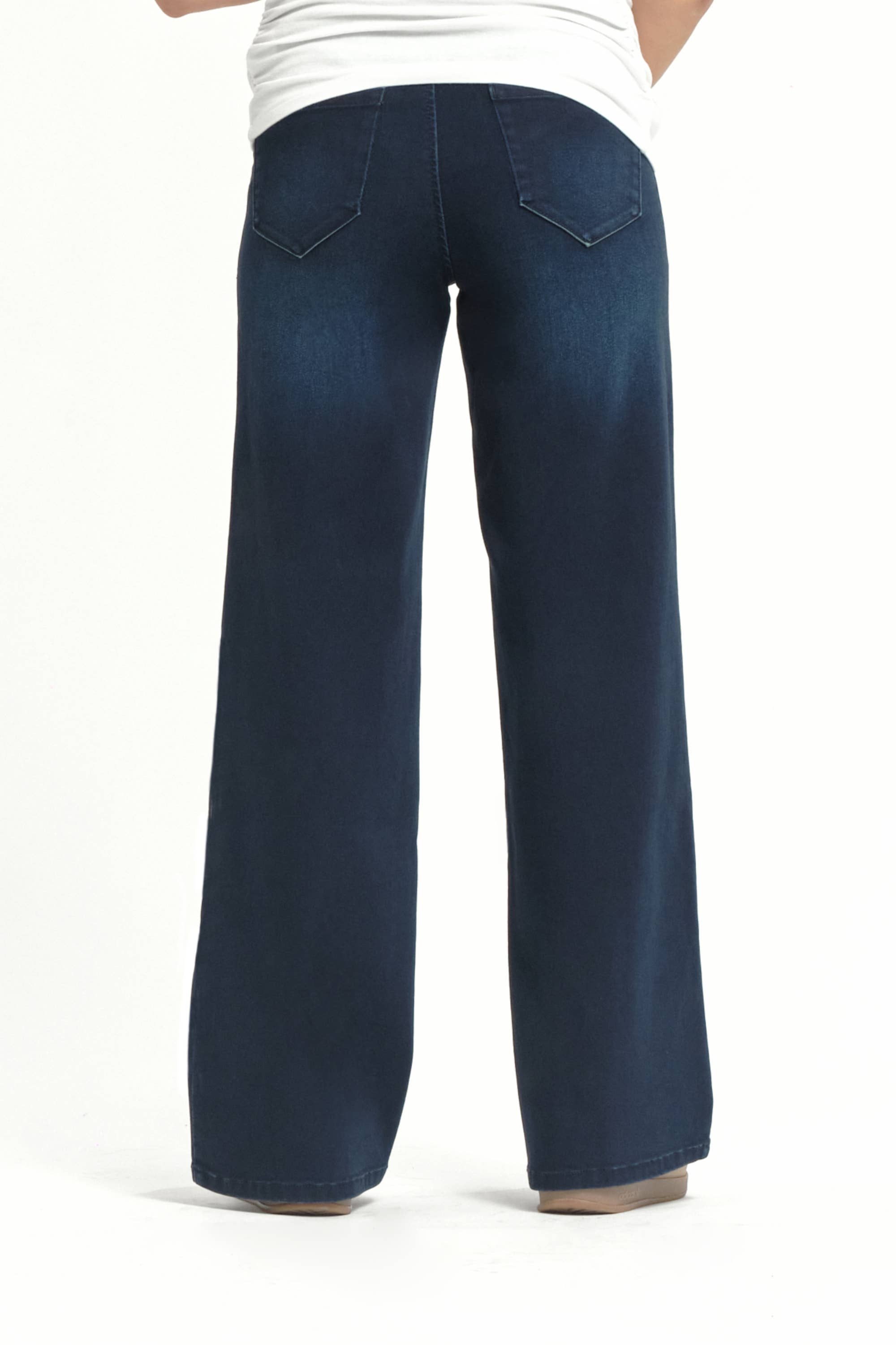 1822 DENIM  32" Better Butter Wide Leg Jean in Yanique
