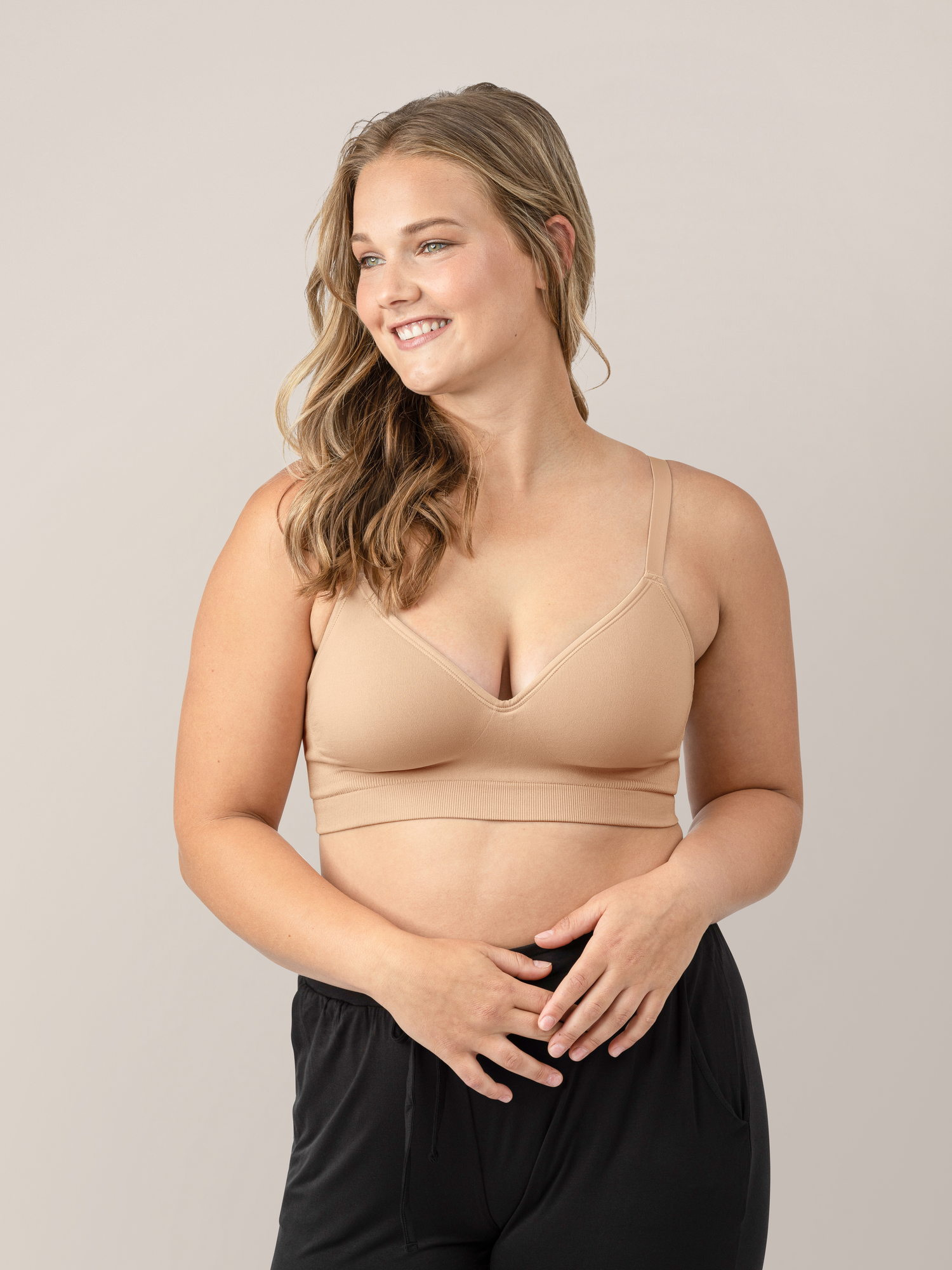Nude Busty KINDRED FOREVER Everly Wireless Contour Bra NON-NURSING