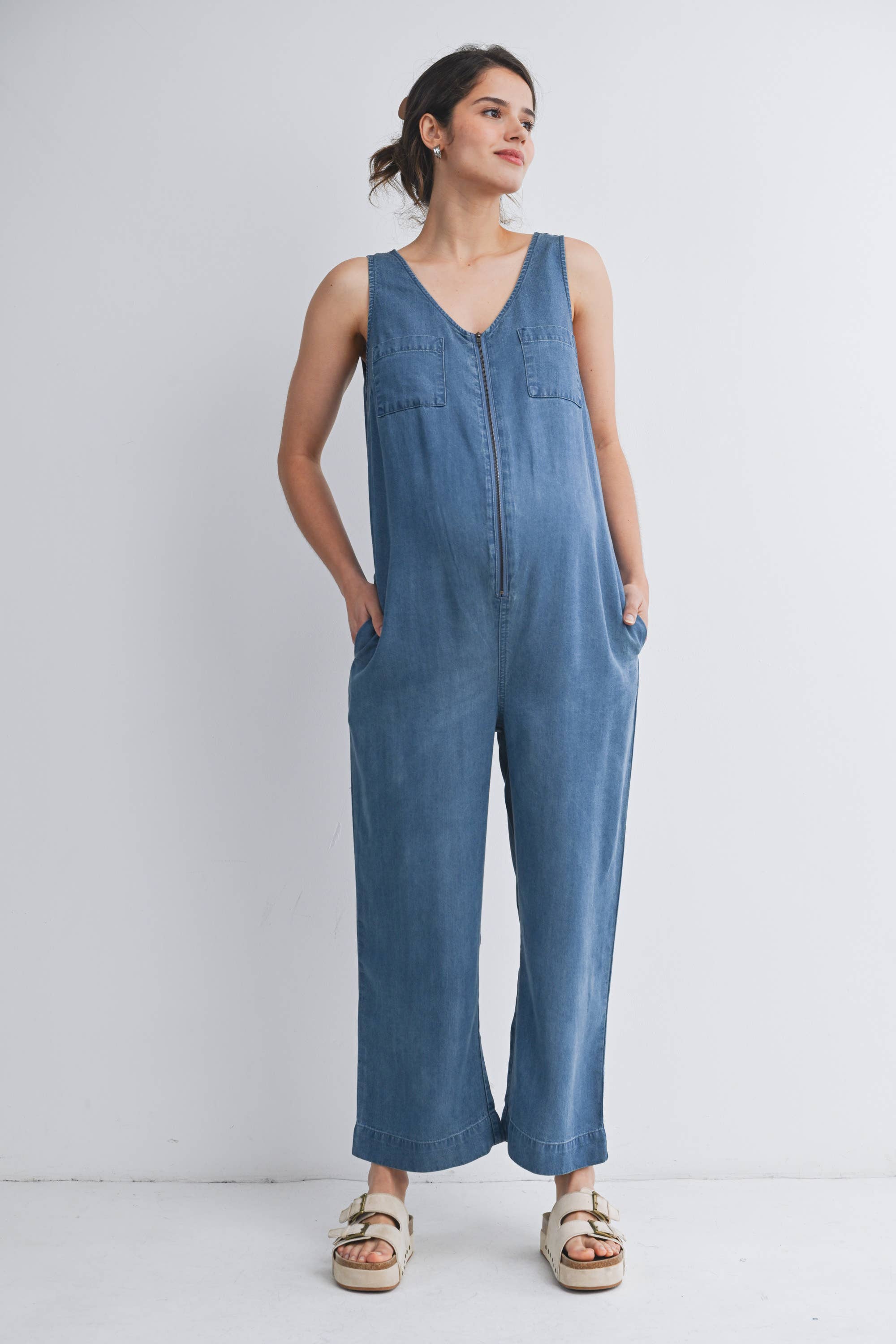 Sleeveless Maternity Denim Jumpsuit with Side Pockets