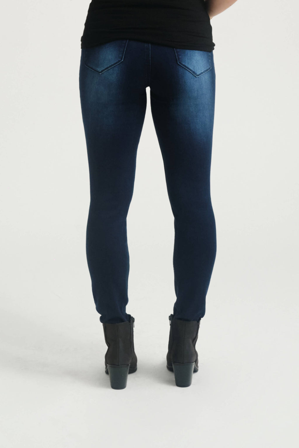 1822 DENIM 34” Butter Skinny Jean in Marco