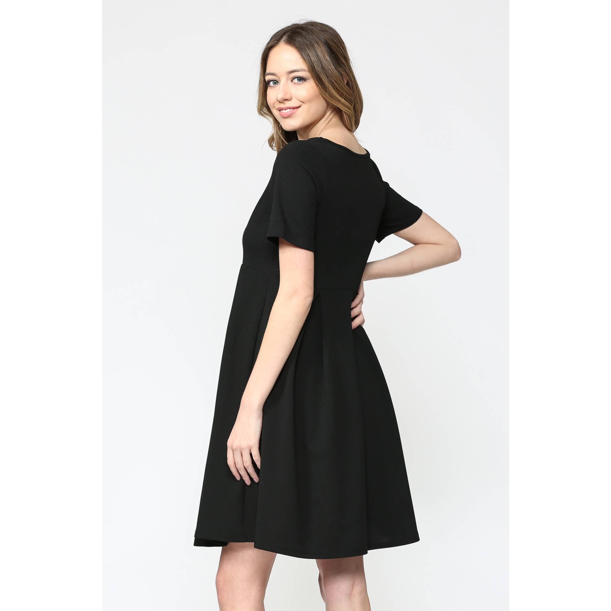 Mauve Solid Round Neck Pleated Maternity Dress