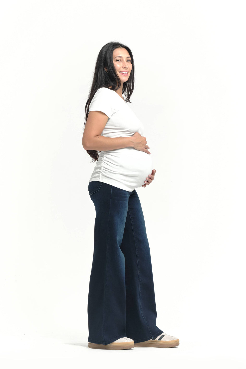 1822 DENIM  32" Better Butter Wide Leg Jean in Yanique