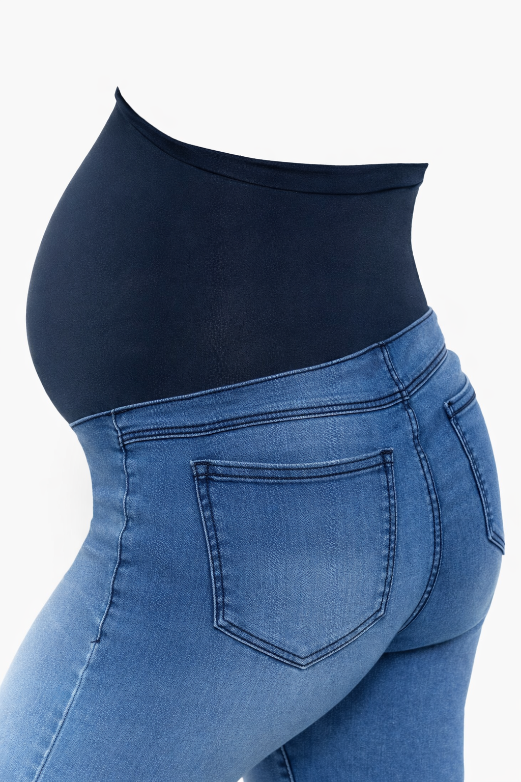 1822 DENIM 32" Better Butter Wide Leg Jean in Khari