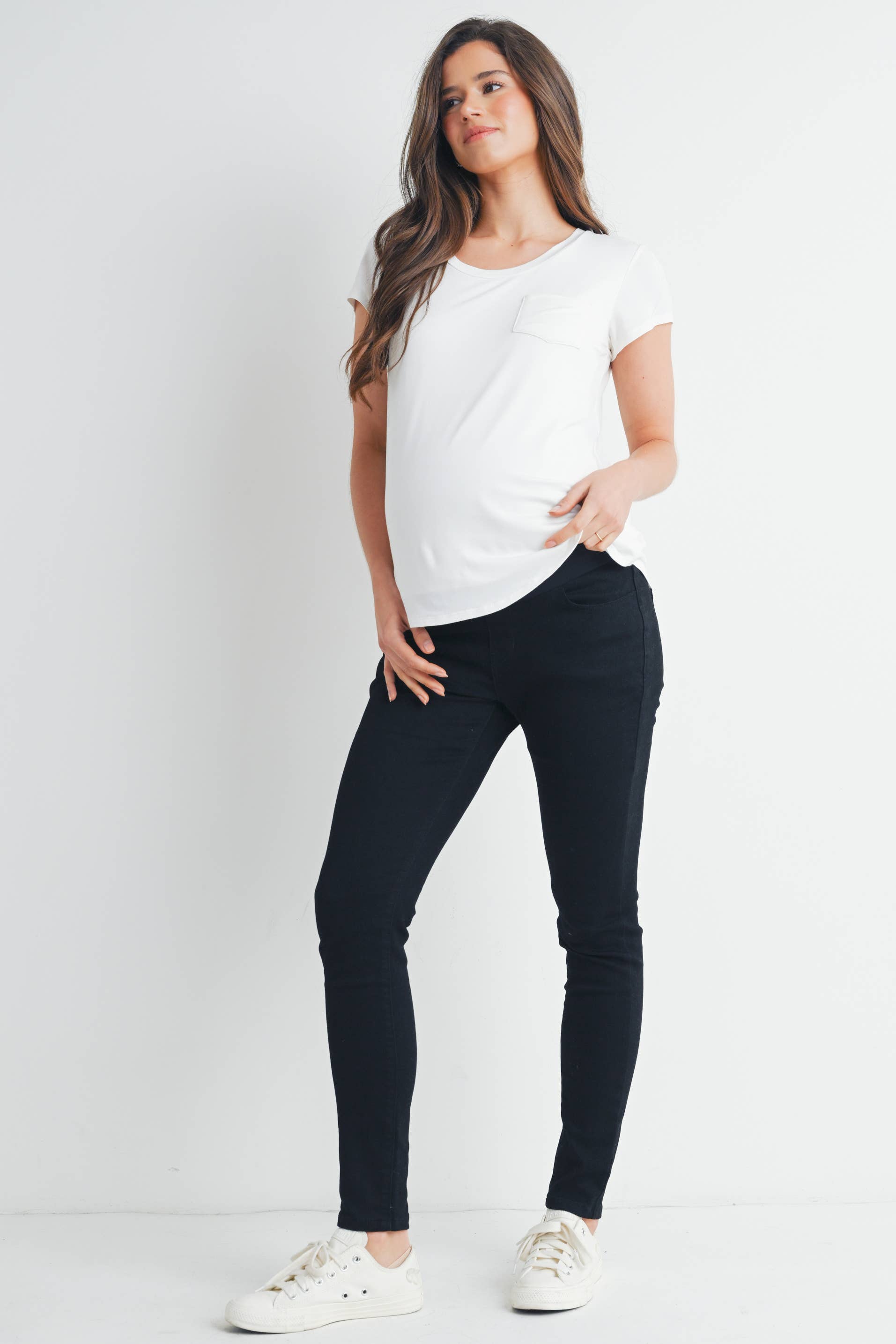 White Round Neck Maternity to Nursing Pocket T-Shirt